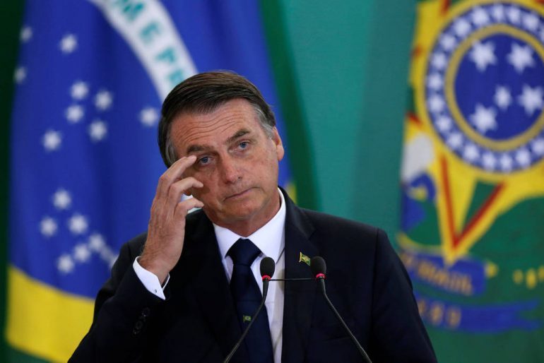 bolsonaro anuncia o fim dos privilegios de verba publica para orgaos de imprensa assita