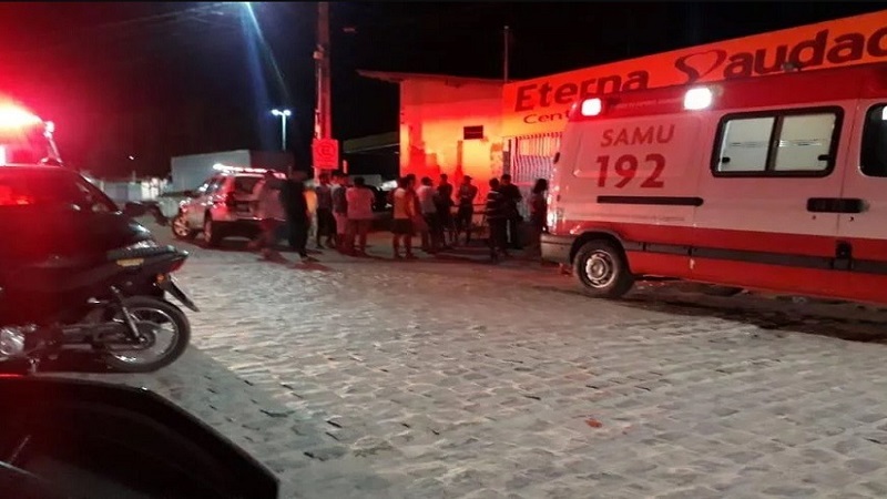 homem e morto a tiros quando estava em velorio da companheira na paraiba