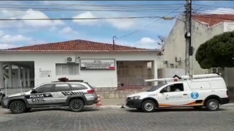 acao da energisa e da policia civil flagram desvio de energia em pombal