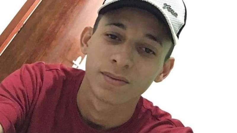 jovem morre depois de carro cair em acude em joao dias rn