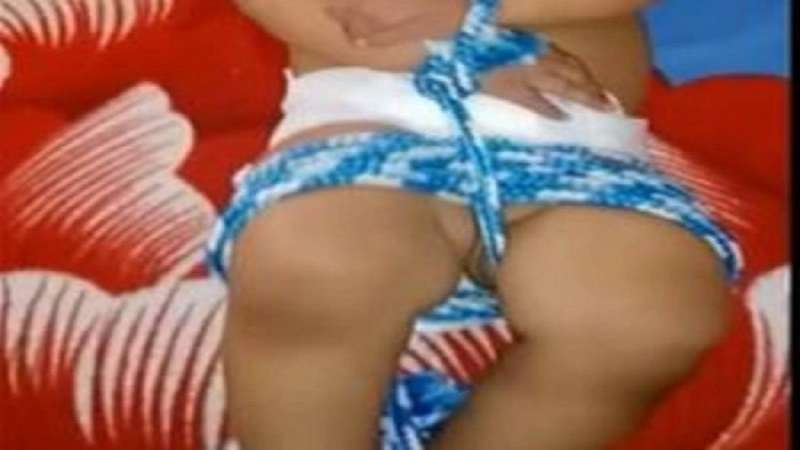 revoltante mae amarra bebe de 10 meses para chantagear pai da crianca e video viraliza na web