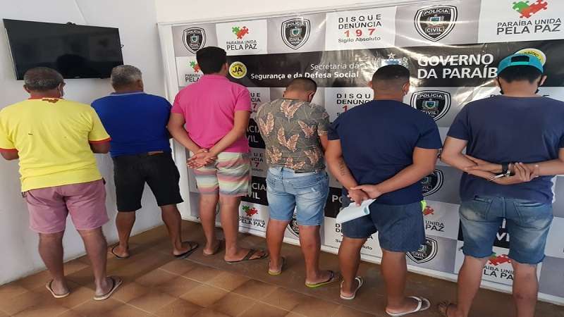 operacao policial prende sete pessoas por trafico de drogas